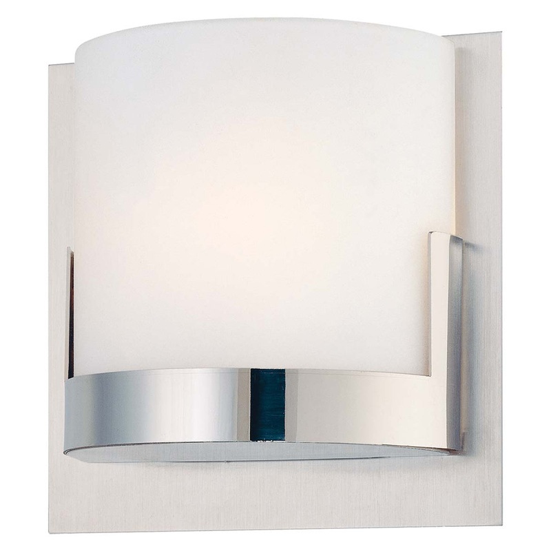 Convex 1-Light Bath in Chrome
