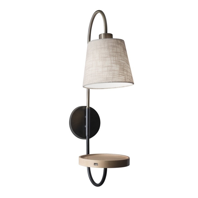 Jeffrey Wall Lamp in Black