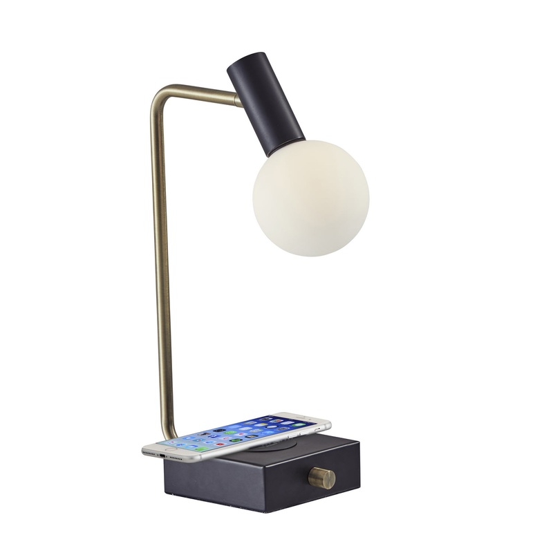 Windsor Desk Lamp in Matte Black