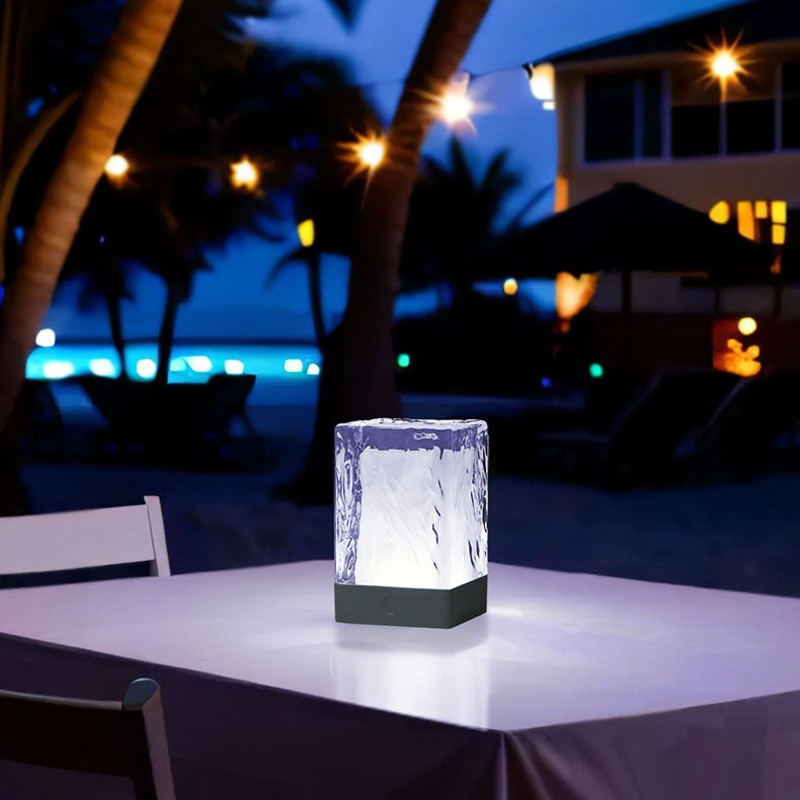 Modern Simplicity Resin Square LED Table Lamp For Bedroom