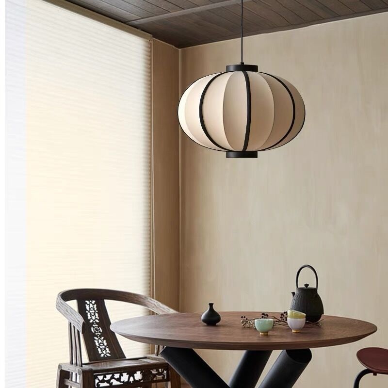 Traditional Chinese Fabric Lantern Iron Frame 1-Light Pendant Light For Living Room