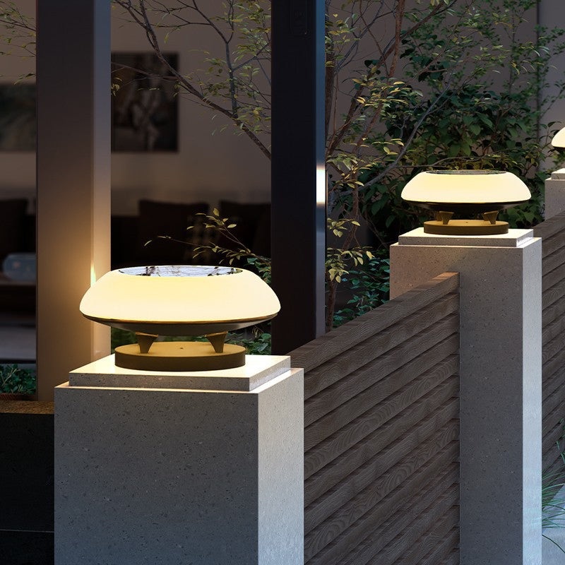 Modern Simplicity Solar Waterproof Stainless Steel PE Round Spaceship LED Landscape Lighting Outdoor Light For Outdoor Patio