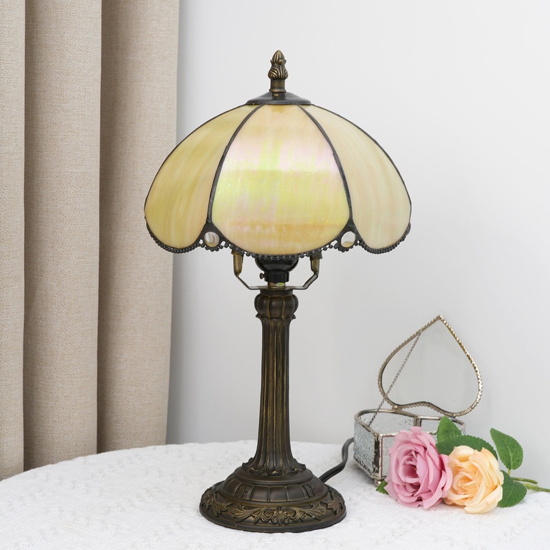 Traditional Tiffany Half Round Stained Glass Resin 1-Light Table Lamp For Bedroom