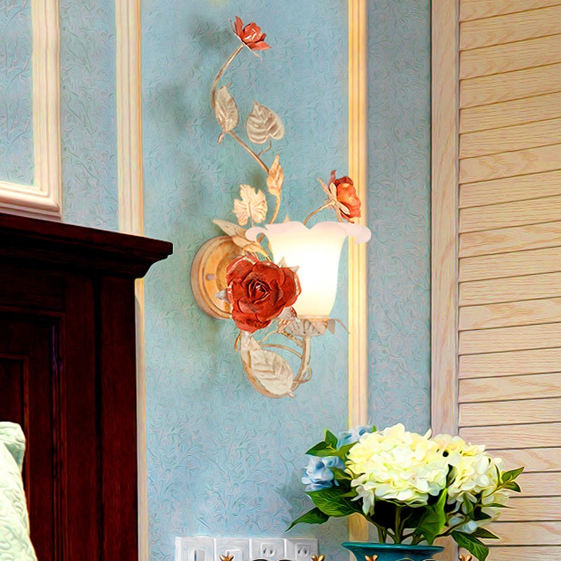Traditional Rustic Rose Leaf Round Glass Iron 1-Light Wall Sconce Lamp For Bedroom