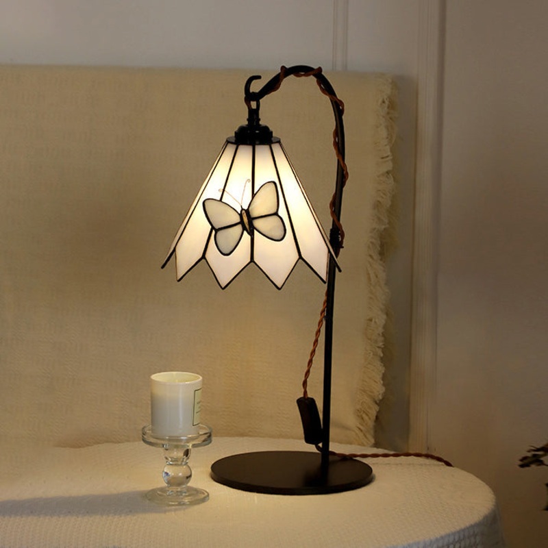 Traditional Vintage Butterfly Prismatic Metal Glass 1-Light Table Lamp For Bedroom