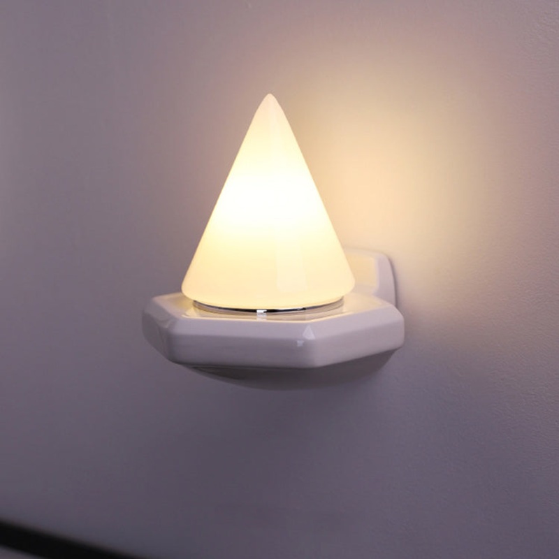 Traditional Vintage Conical Ceramic Glass Iron 1-Light Wall Sconce Lamp For Living Room