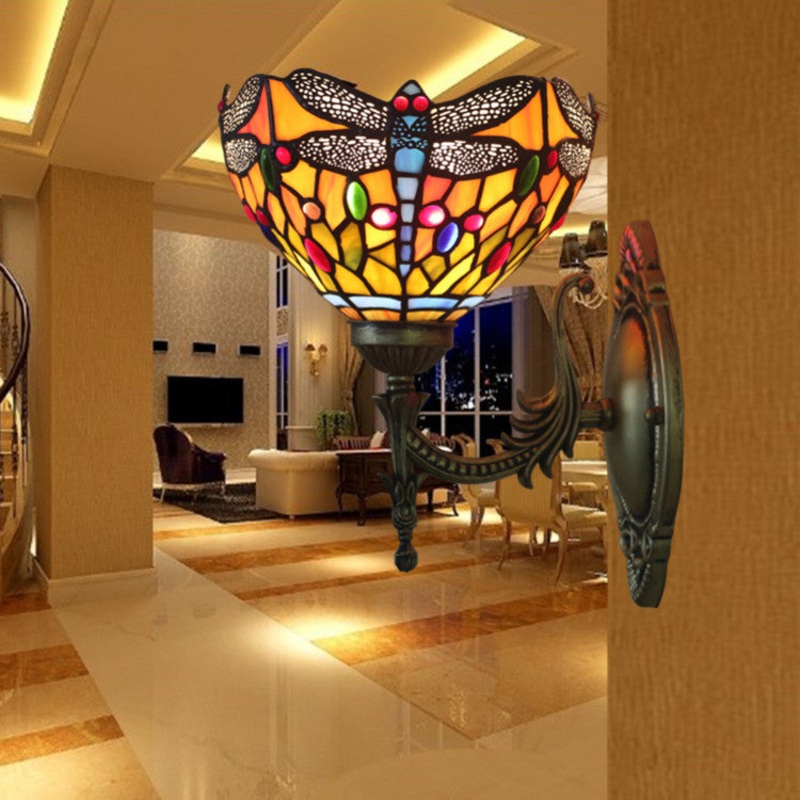 Traditional Tiffany Semi-Circle Iron Stained Glass 1-Light Wall Sconce Lamp For Bedroom