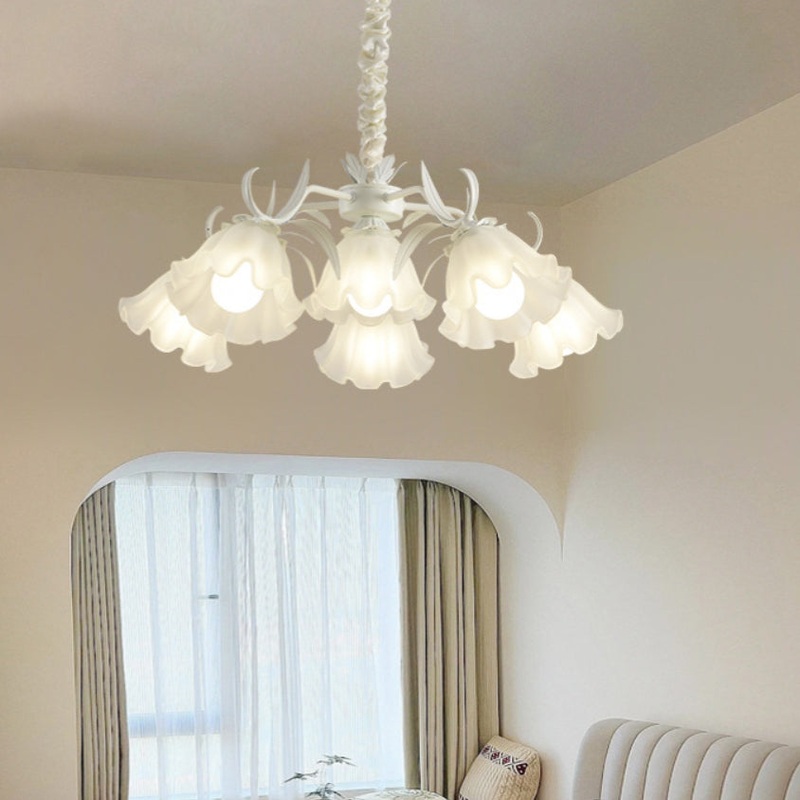 Contemporary Scandinavian Flower Metal Acrylic 4/6/7/9 Light Chandelier For Living Room