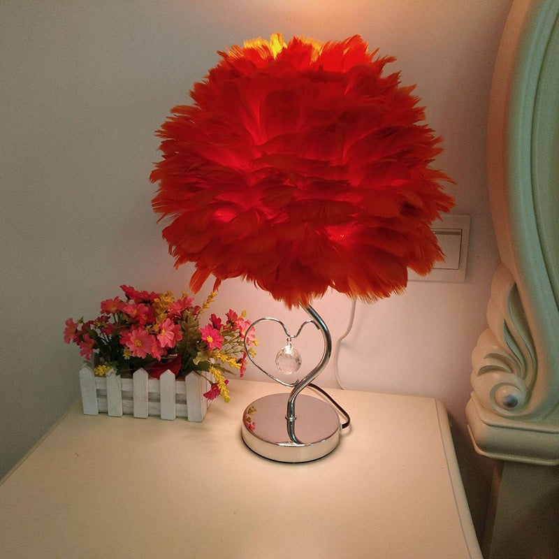 Modern Art Deco Heart Feather Iron Rod 1-Light Table Lamp For Bedroom