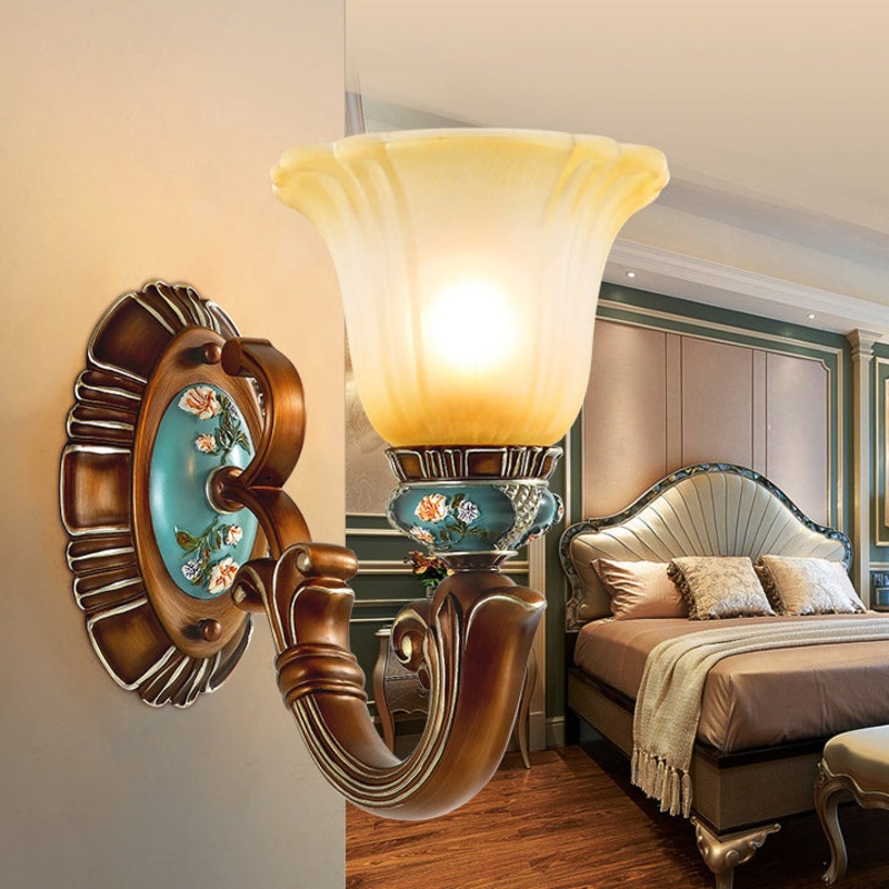 Traditional Vintage Flower Resin Iron Glass 1-Light Wall Sconce Lamp For Bedroom