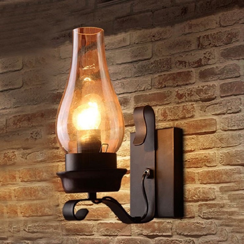 Traditional Vintage Iron Kerosene Vase 1-Light Wall Sconce Lamp For Hallway