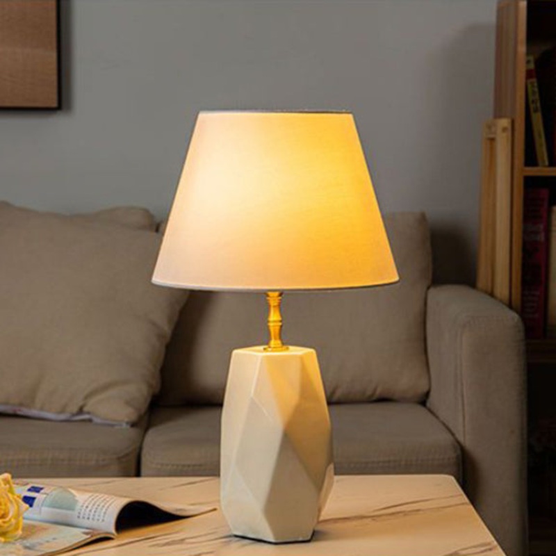 Modern Luxury Cone Straight Tube Faceted Ceramic Brass Fabric 1-Light Table Lamp For Bedroom