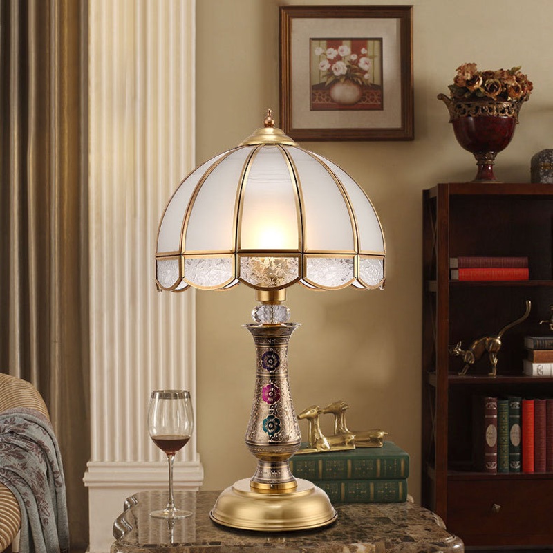 Traditional European Dome Brass Glass 1-Light Table Lamp For Bedroom