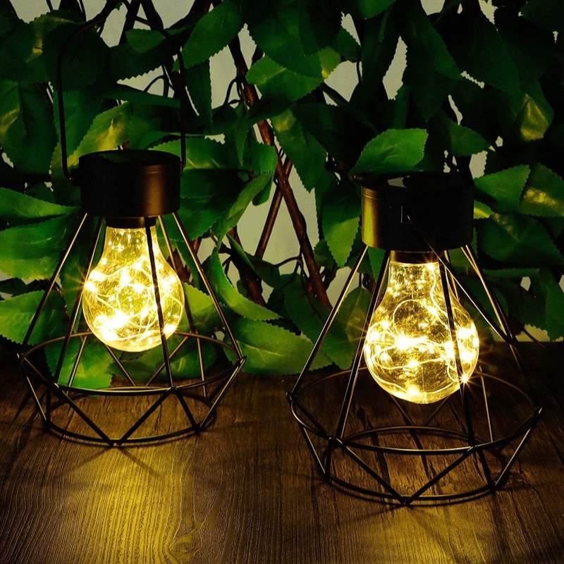 Traditional Vintage Skeleton Prism Solar Waterproof Iron LED Outdoor Light For Garden