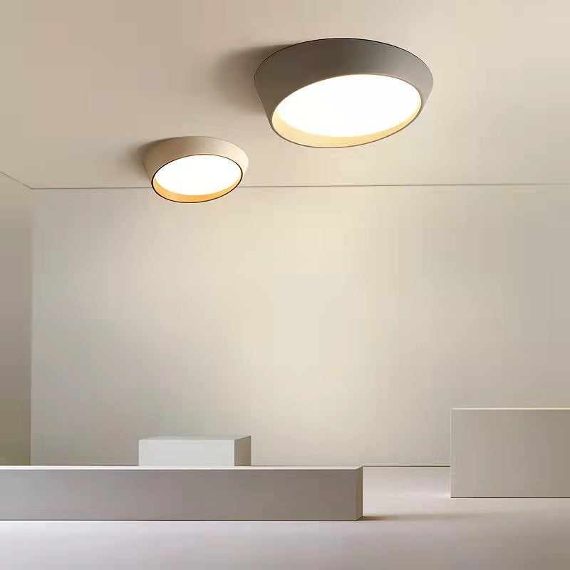 Contemporary Simplicity Round Acrylic Iron LED Flush Mount Ceiling Light For Living Room