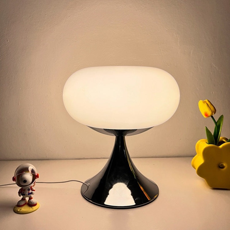 Traditional Vintage USB Iron Glass Round Persimmon LED Table Lamp Night Light For Bedside
