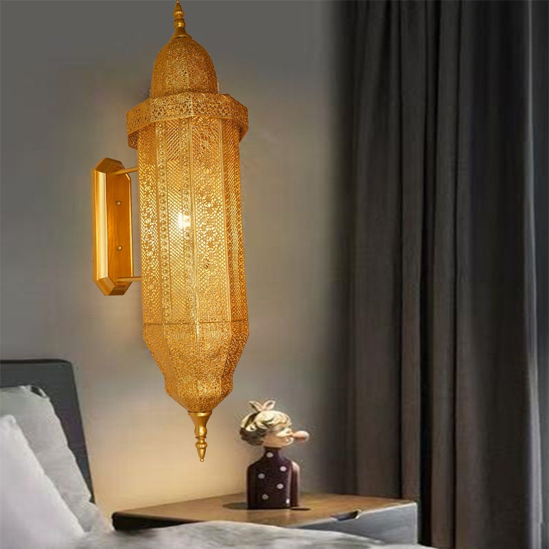Traditional Vintage Hollow Carved Iron Column 1-Light Wall Sconce Lamp For Dining Room
